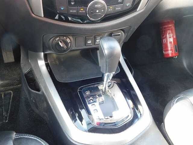 Nissan Navara dCi New N-Guard Double Cab AUT White