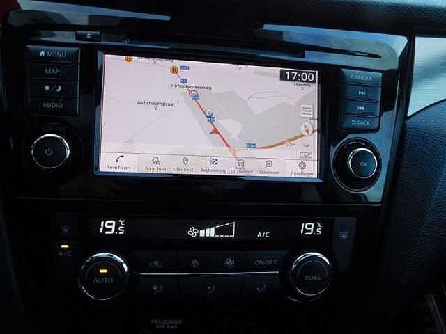 Nissan Qashqai 1.3 DIG-T N-Connecta  3 JAAR WAARBORG White