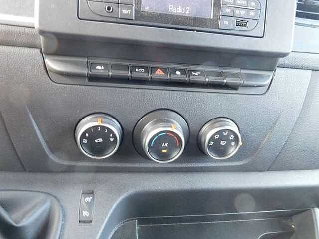 Nissan Interstar 2.3 dCi L2H2 3T5 Acenta  4000 KM  DEMOWAGEN White