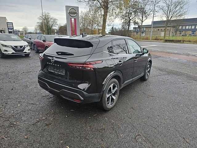 Nissan Qashqai 1.3 Mild-Hybrid N-Connecta  5 JAAR WAARBORG Black
