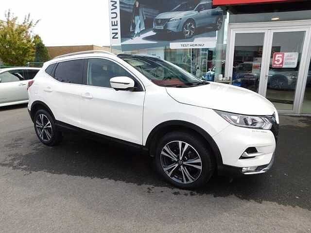 Nissan Qashqai 1.3 DIG-T N-Connecta  3 JAAR WAARBORG White
