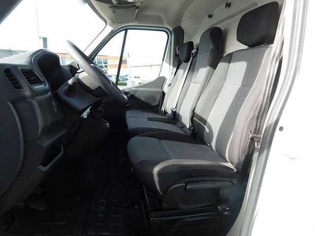 Nissan Interstar 2.3 dCi L2H2 3T5 Acenta  4000 KM  DEMOWAGEN White