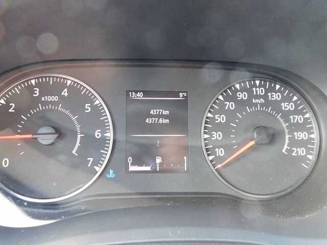 Nissan Interstar 2.3 dCi L2H2 3T5 Acenta  4000 KM  DEMOWAGEN White