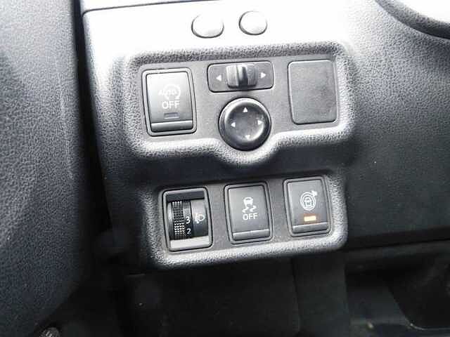 Nissan Note NOTE 1.2 Connection Edition AVM