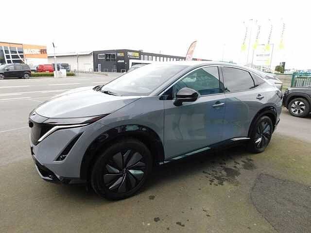 Nissan ARIYA 63 kWh Advance Grey