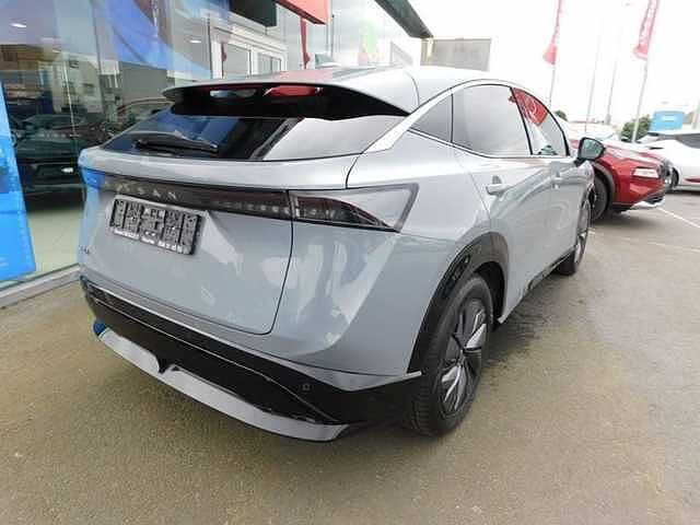 Nissan ARIYA 63 kWh Advance Grey