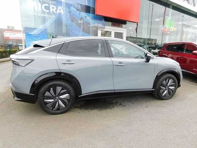 Nissan ARIYA 63 kWh Advance Grey