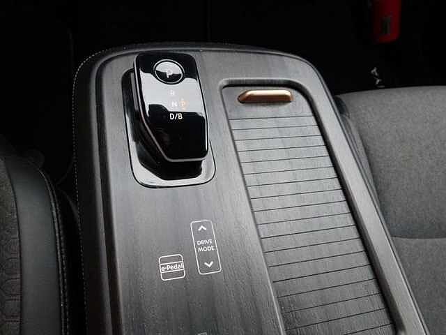 Nissan ARIYA 63 kWh Advance Grey