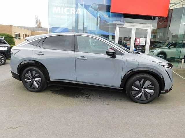 Nissan ARIYA 63 kWh Advance Grey