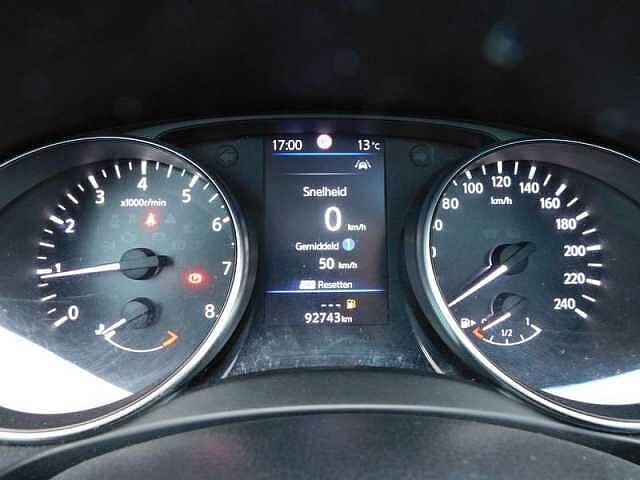 Nissan Qashqai 1.3 DIG-T N-Connecta 3 JAAR WAARBORG White