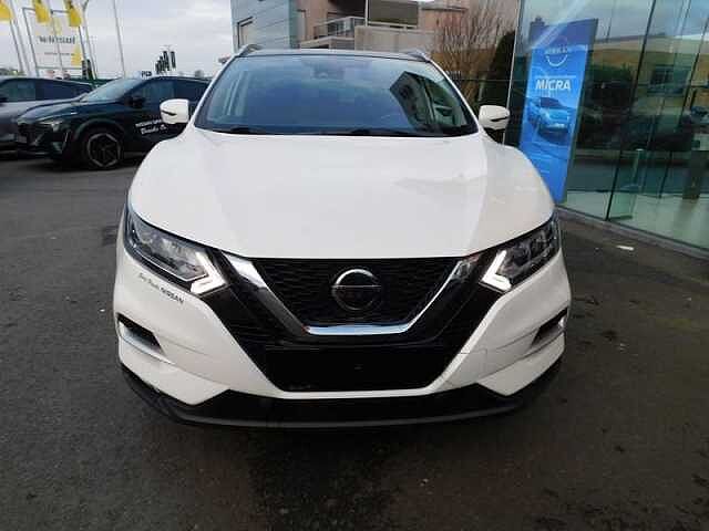 Nissan Qashqai 1.3 DIG-T N-Connecta 3 JAAR WAARBORG White