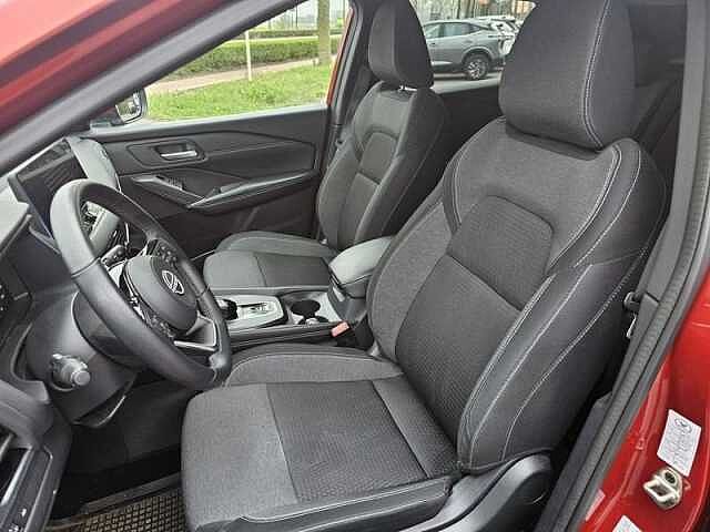 Nissan Qashqai e-POWER N-Connecta  HYBRIDE 1.5  7 JAAR WAARBORG Red