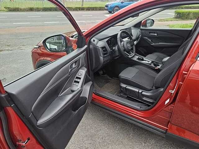 Nissan Qashqai e-POWER N-Connecta  HYBRIDE 1.5  7 JAAR WAARBORG Red