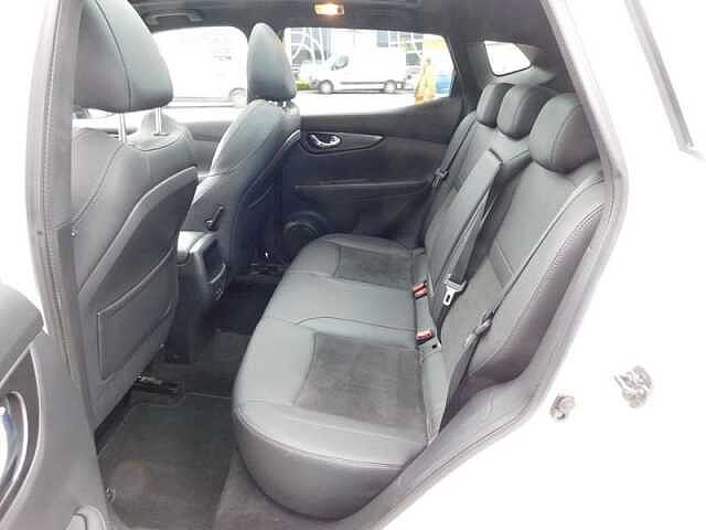 Nissan Qashqai 1.3 DIG-T N-TEC  5 JAAR WAARBORG White