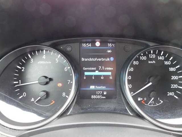 Nissan Qashqai 1.3 DIG-T N-TEC  5 JAAR WAARBORG White