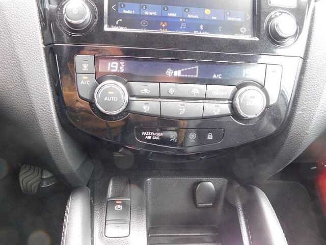 Nissan Qashqai 1.3 DIG-T N-TEC  5 JAAR WAARBORG White