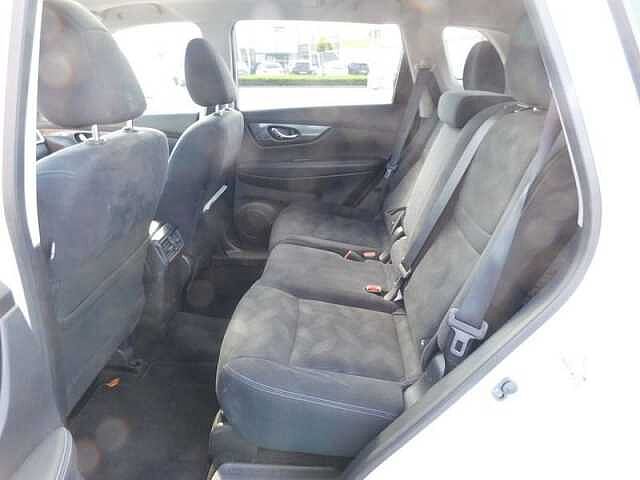 Nissan X-Trail 1.6 DIG-T Connect Edition