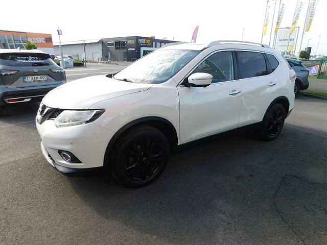 Nissan X-Trail 1.6 DIG-T Connect Edition