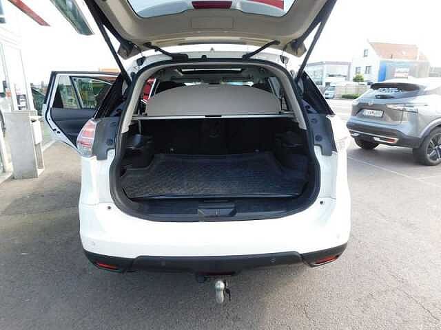 Nissan X-Trail 1.6 DIG-T Connect Edition