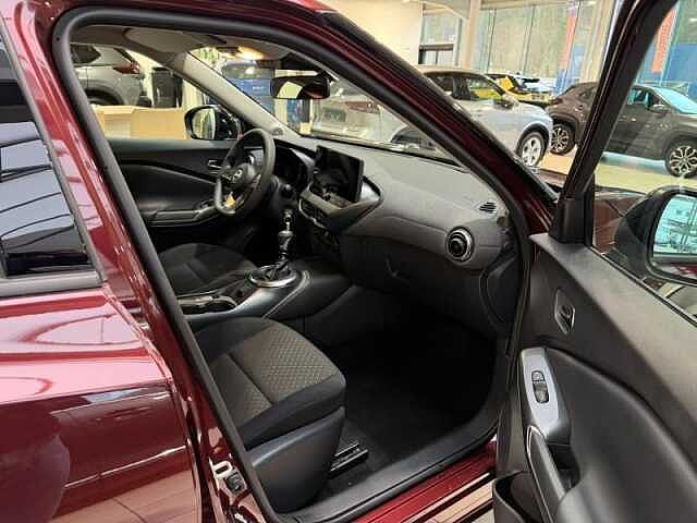 Nissan Juke ACENTA 1.0 DIG-T Rood