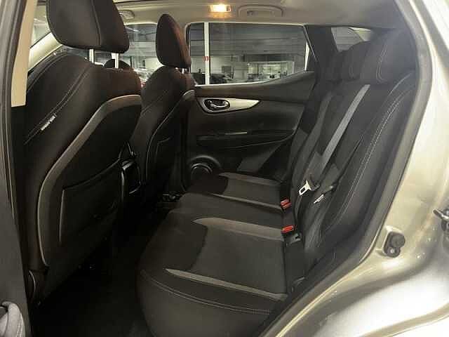 Nissan Qashqai N-Connecta 1.3 dig-T 103kW Grijs