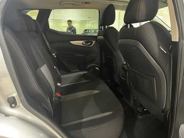Nissan Qashqai N-Connecta 1.3 dig-T 103kW Grijs