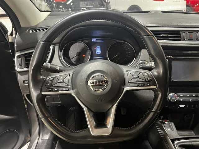 Nissan Qashqai N-Connecta 1.3 dig-T 103kW Grijs