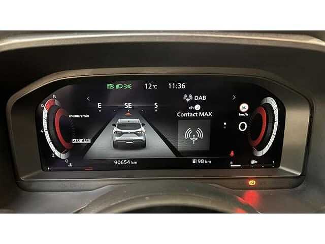 Nissan Qashqai TEKNA Rouge