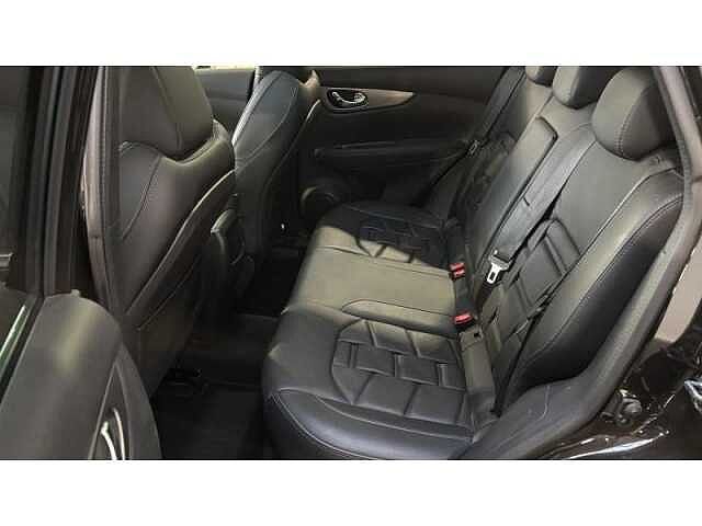 Nissan Qashqai Tekna +