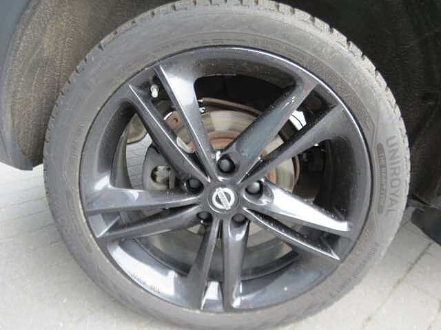 Nissan Qashqai 1.6 dCi 2WD BLACK EDITION