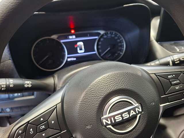 Nissan Juke Acenta look pack Gris