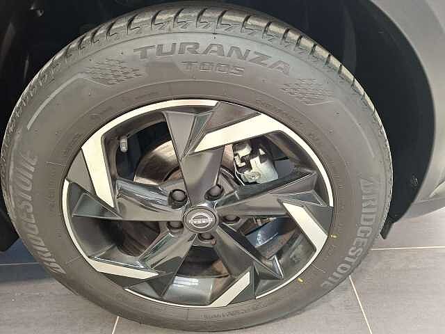 Nissan Juke Acenta look pack Gris