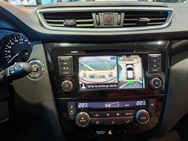 Nissan Qashqai Qashqai 1.3 DIG-T N-Connecta nacr&eacute;