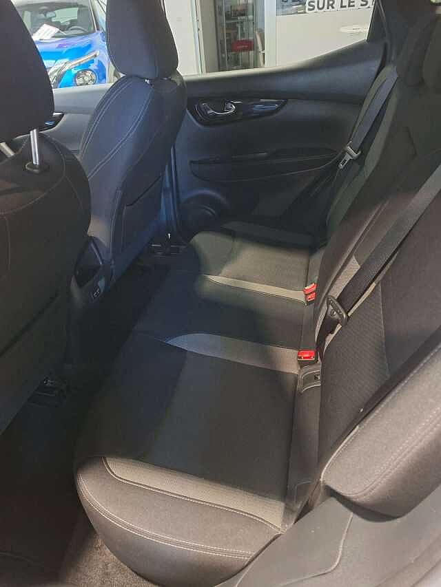 Nissan Qashqai Qashqai 1.3 DIG-T N-Connecta nacr&eacute;