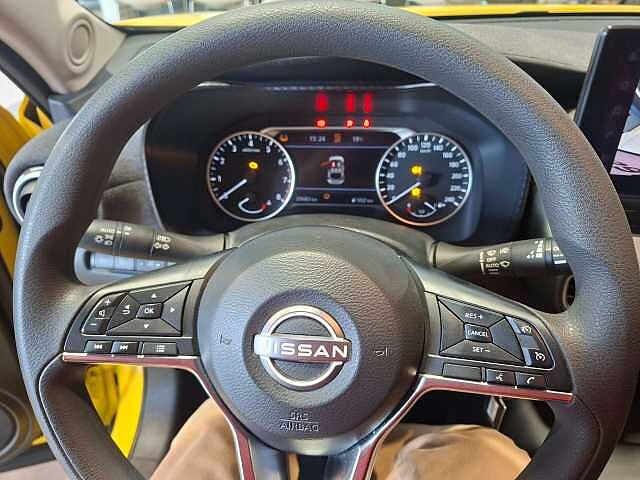 Nissan Juke Juke 1.0 DIG-T Acenta Geel