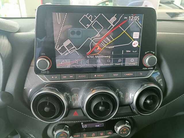 Nissan Juke DIG-T 114 DCT N-DESIGN Platinum Silver / Enigma Black N-Design