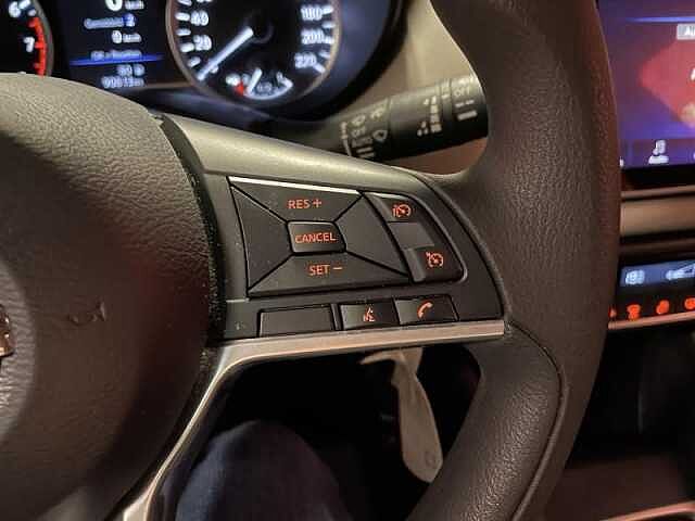 Nissan Micra Kiiro Grijs