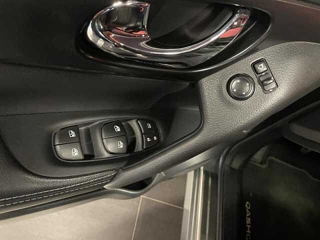 Nissan Qashqai N-Tec Grijs