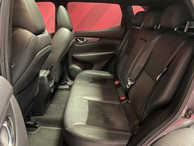 Nissan Qashqai N-Tec Grijs
