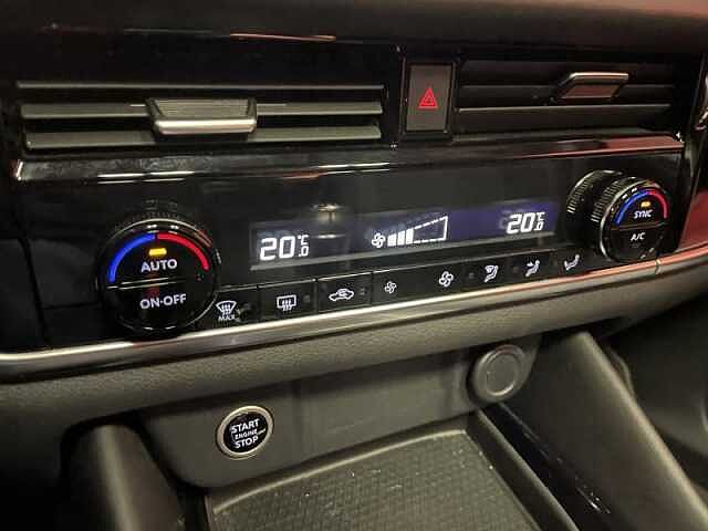 Nissan Qashqai Connect + Design Pack Blanc