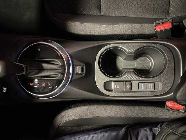 Nissan Juke N-Sport + Tech Pack + Cold Pack Wit