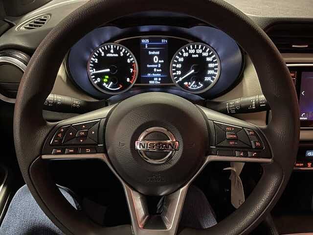 Nissan Micra Kiiro Grijs