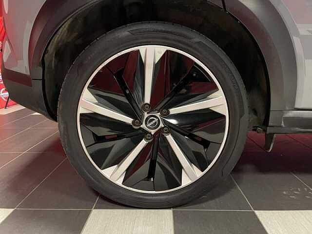 Nissan Juke N-Design Enigma Black Grijs