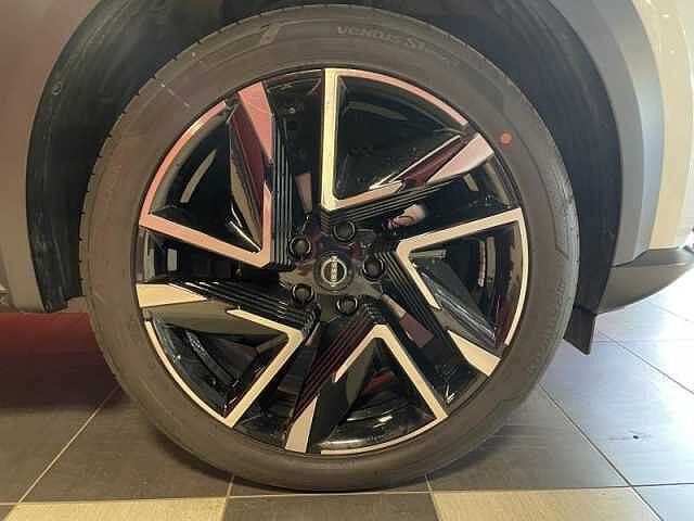 Nissan Juke N-Sport + Tech Pack + Cold Pack Wit