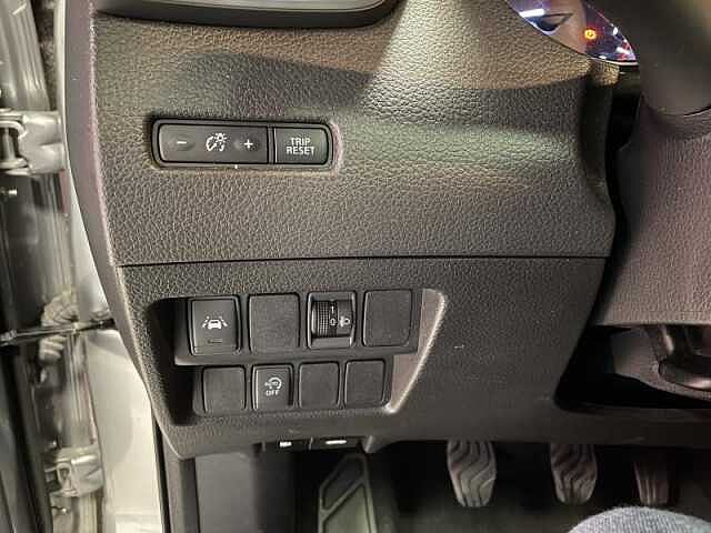 Nissan Qashqai N-Connecta + Design Pack