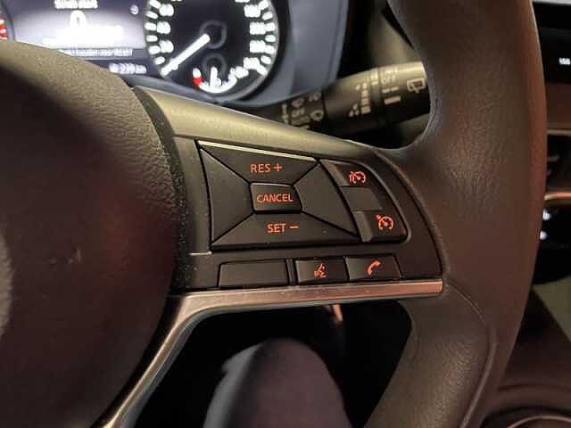 Nissan Juke Acenta + Comfort pack Grijs