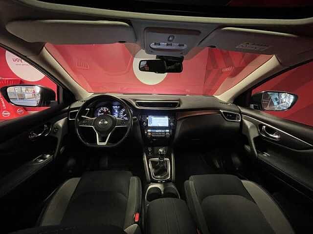 Nissan Qashqai N-Connecta + Design Pack