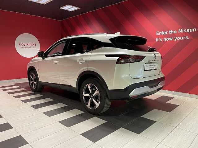 Nissan Qashqai Connect + Design Pack Blanc