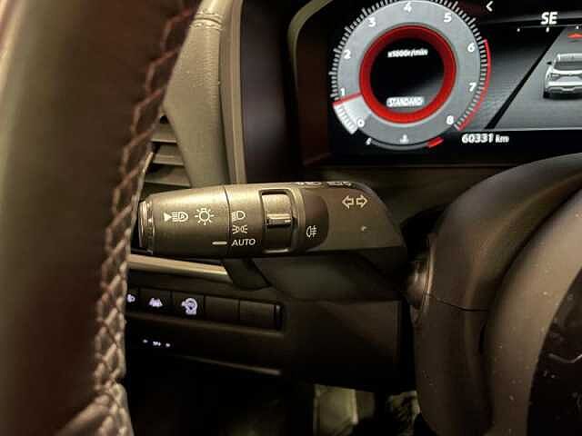 Nissan Qashqai Connect + Design Pack Blanc