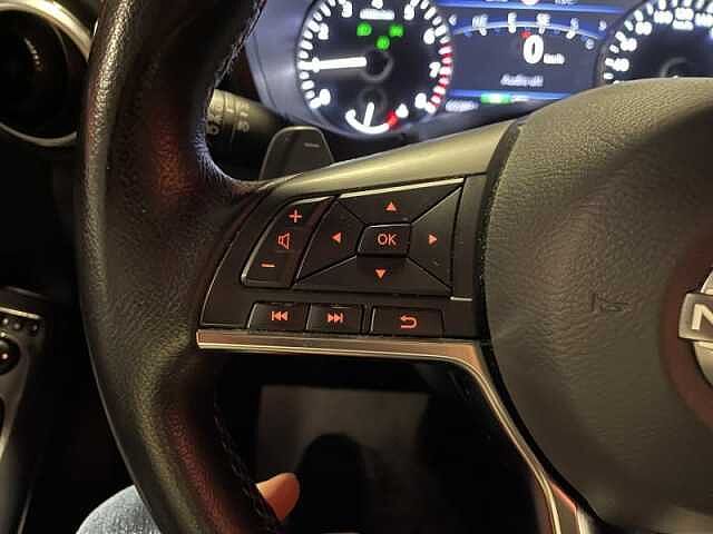 Nissan Juke Kiiro Gris
